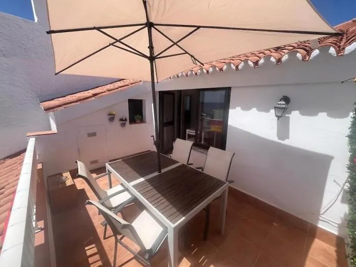 Apartment Lidia 2 Front Line Beach, One Bed Торремолинос Испания